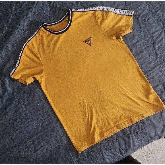 GUESS Los Angeles Mustard Yellow Logo T-Shirt (Size S) - Picture 2 of 5